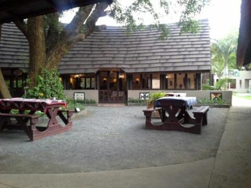 Gooderson Dumazulu Lodge Хлухлуве Экстерьер фото