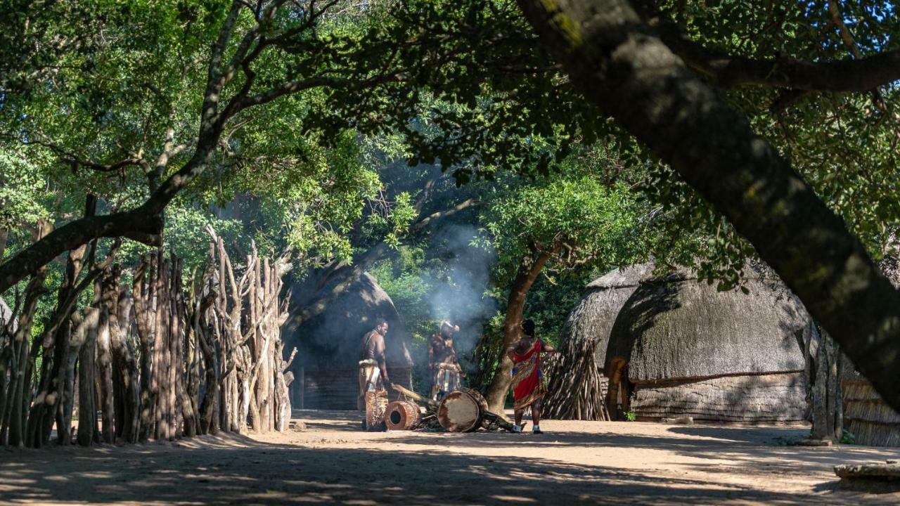 Gooderson Dumazulu Lodge Хлухлуве Экстерьер фото