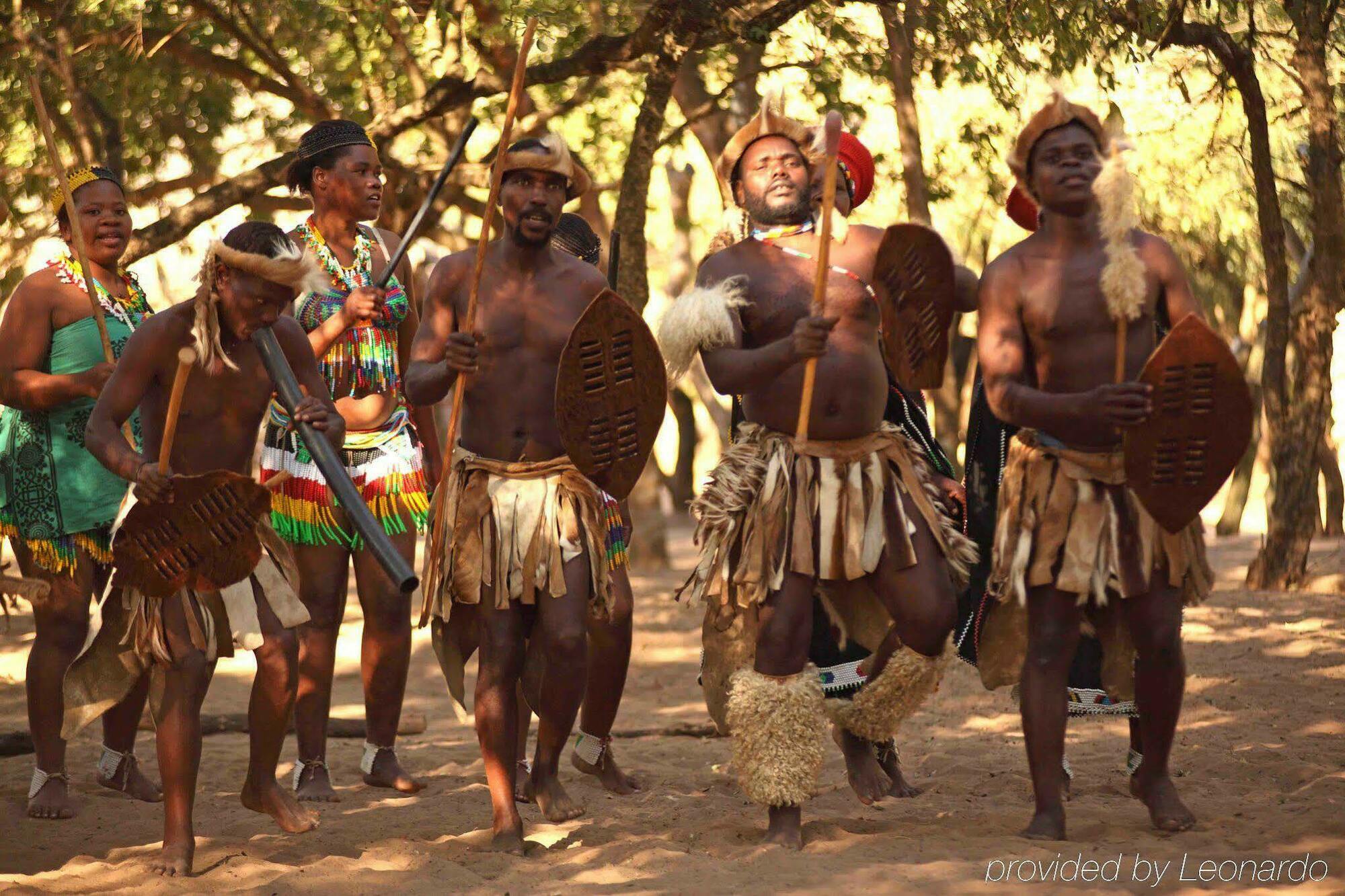 Gooderson Dumazulu Lodge Хлухлуве Экстерьер фото